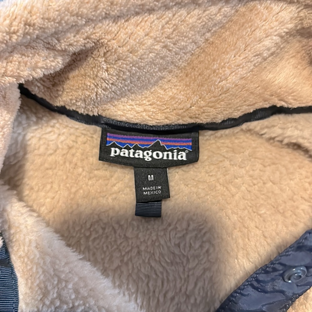 Pink Patagonia - Picture 2 of 3